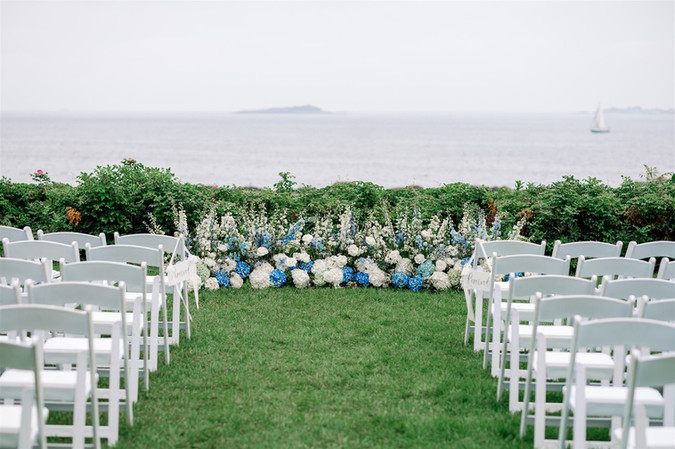 Outdoor ceremony at Misselwood 