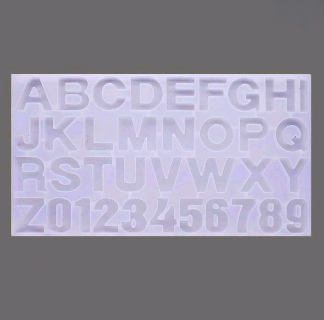 Alphabet mould without hole