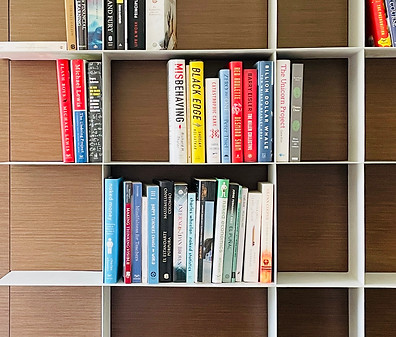 Estante para libros. Librero. Christian Erdmann Design Studio