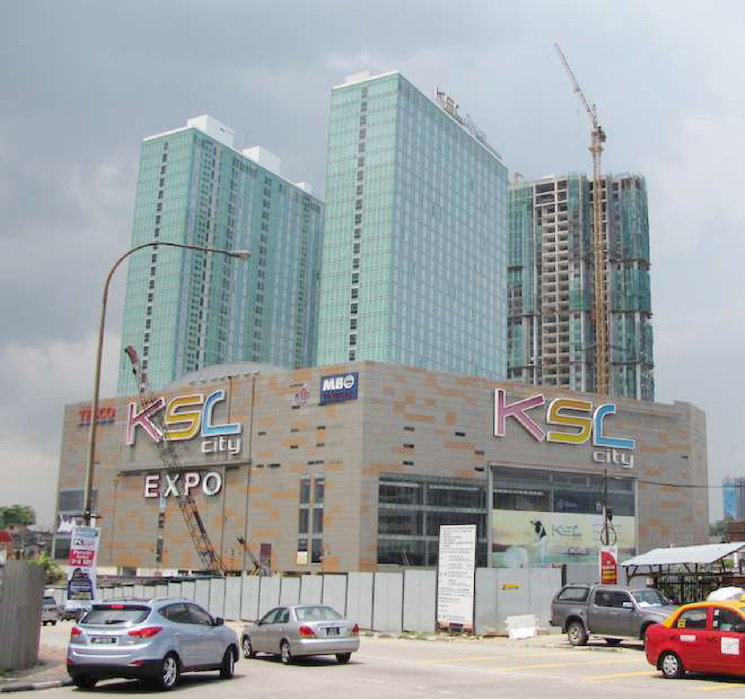 D' ESPLANADE RESIDENCE
