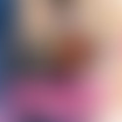 El anime Back Street Girls revela tres voces más para su reparto.