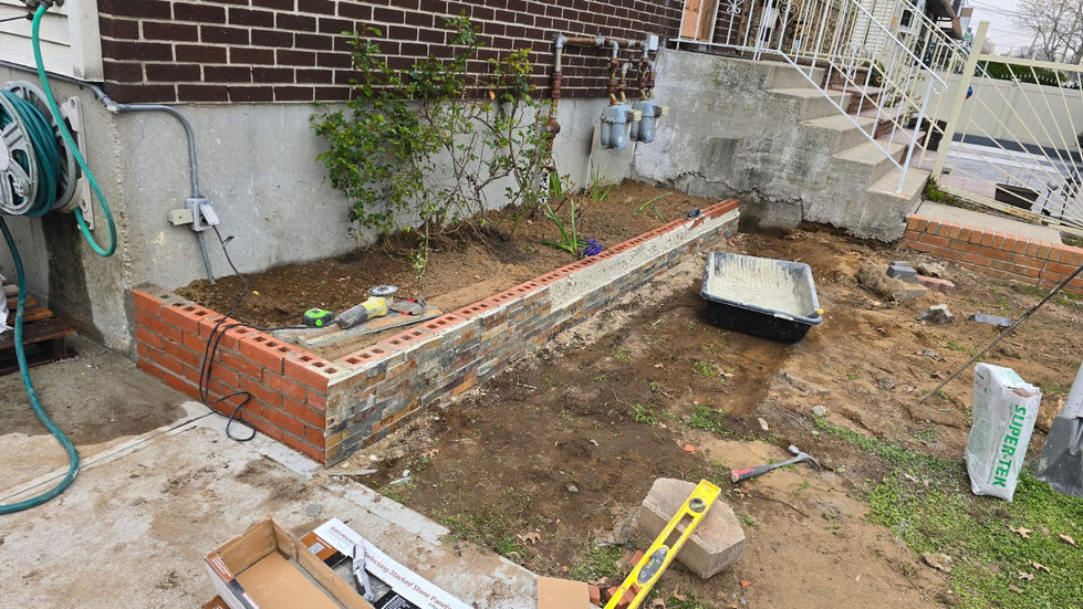 Retaining wall and Stone Patio 3.JPG