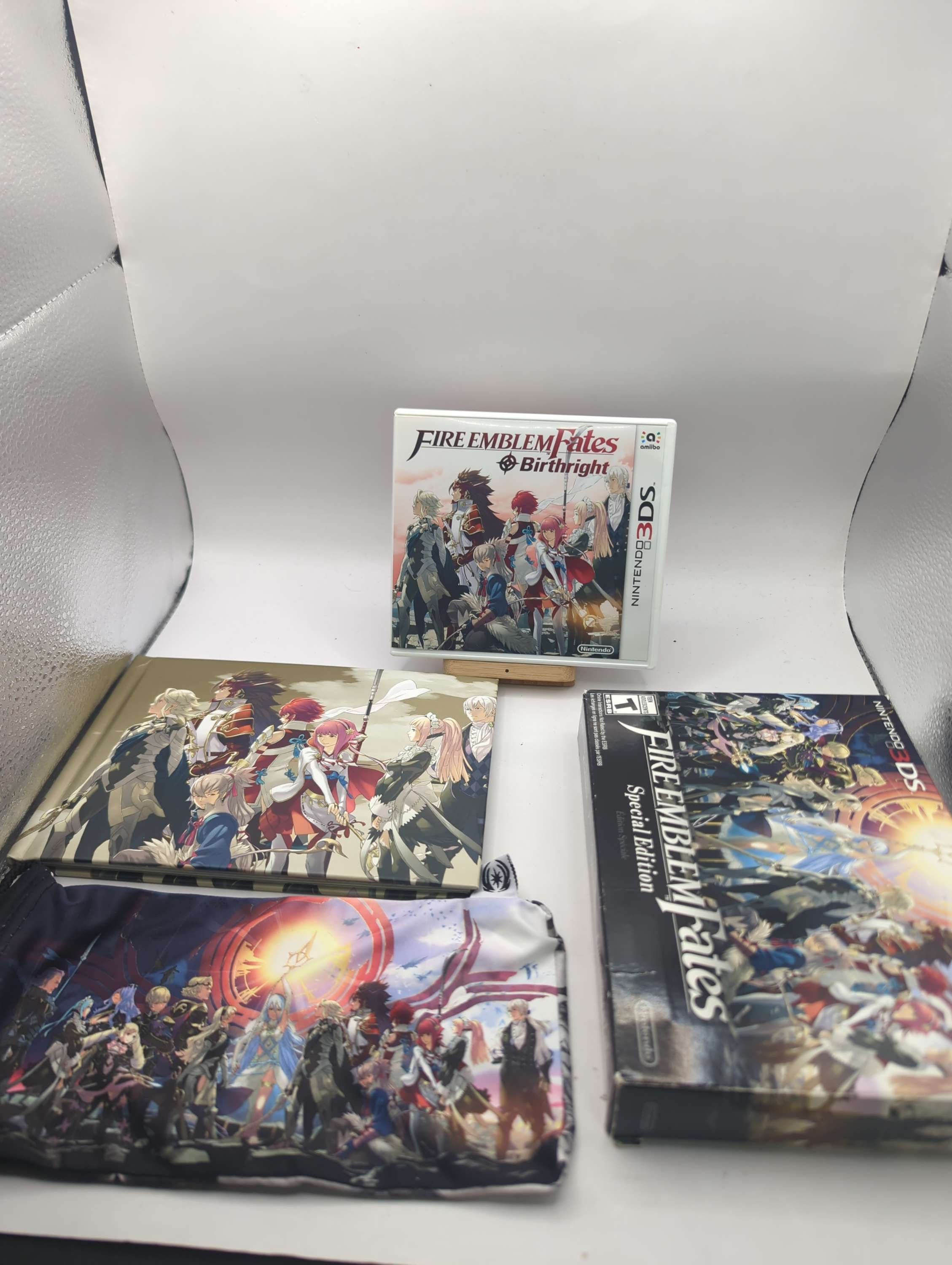 Fire Emblem Fates special Edition - Nintendo 3DS 
