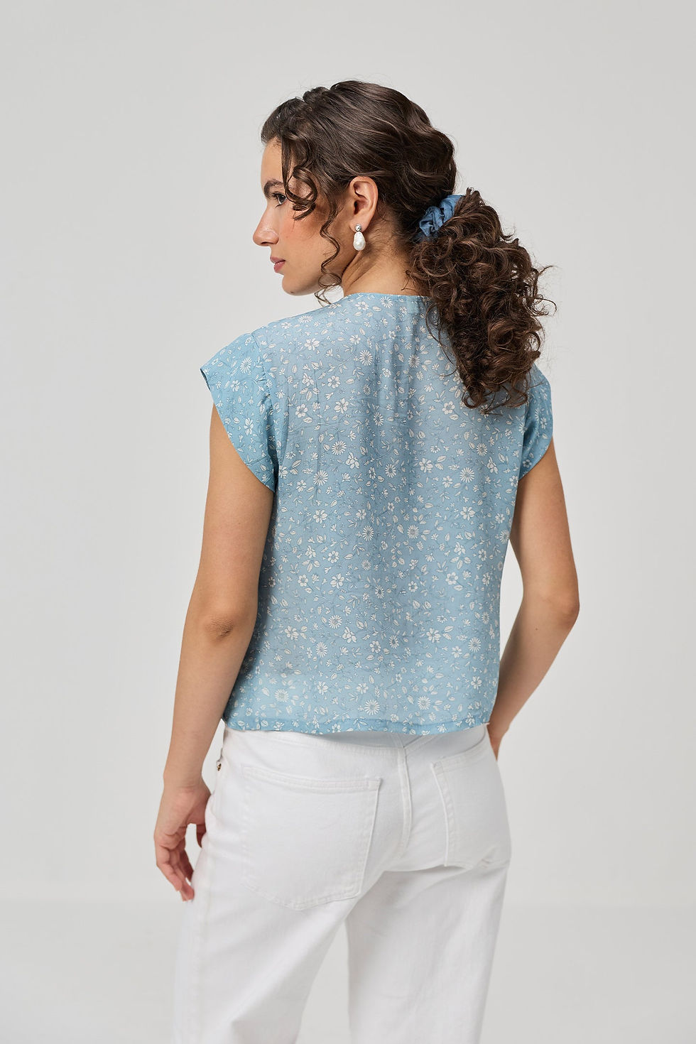 Thumbnail: The Deep V Neck Top in Blue Florals