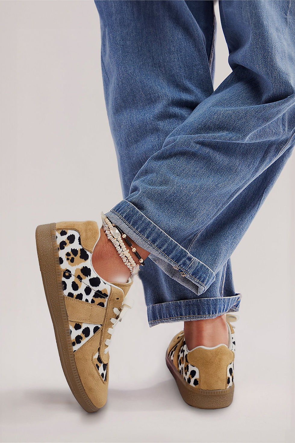 Thumbnail: Kyla Lace Up Flat Shoes