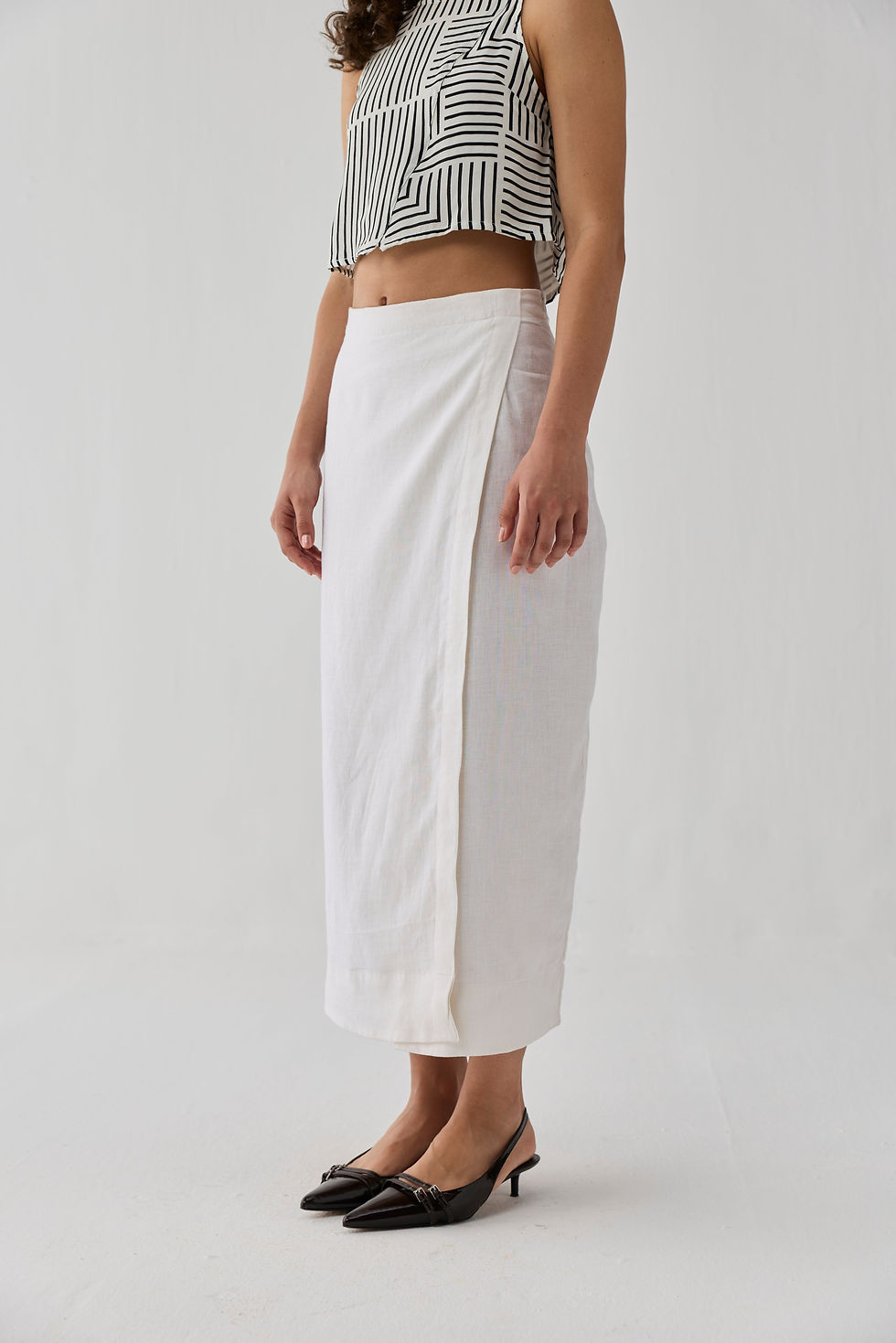 Thumbnail: Fitted Overlap Midi Skirt in Off - white