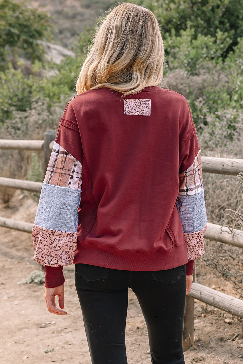 Thumbnail: Hollihanna Sleeve Raw Seam Sweatshirt