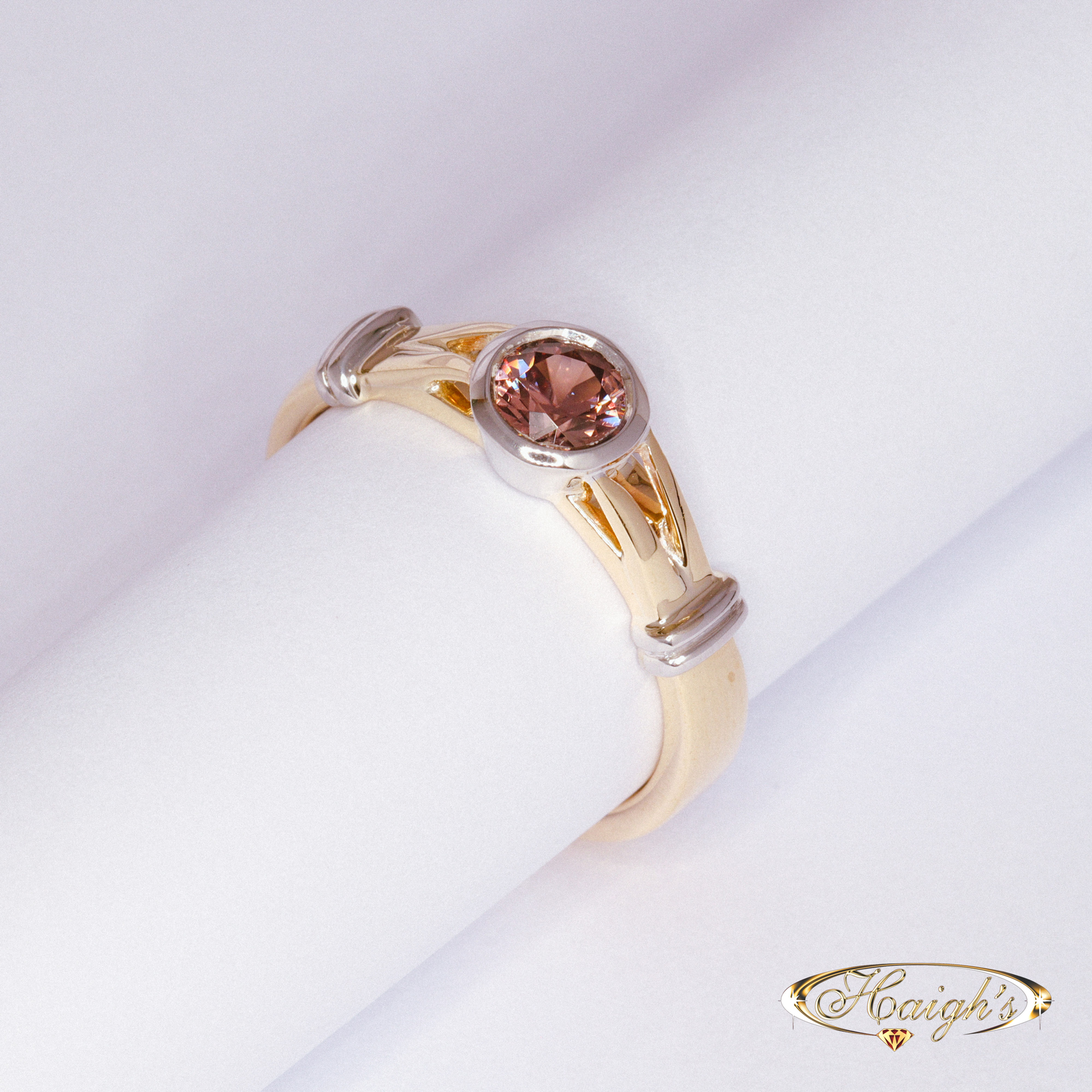 Harts Range Zircon Ring