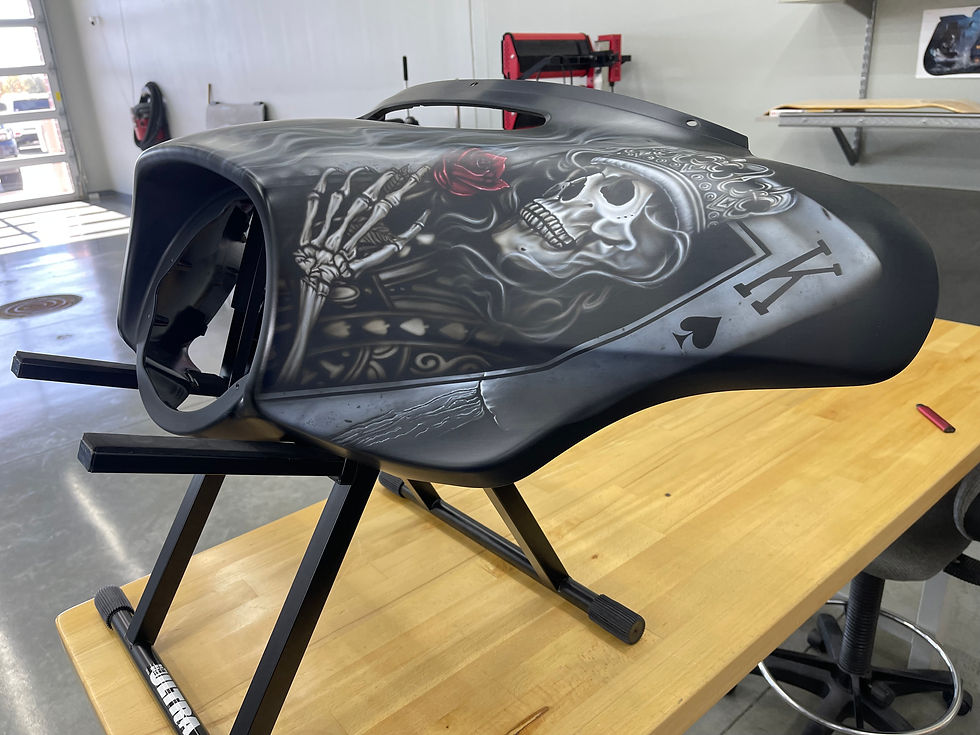 Airbrush on Harley fairing