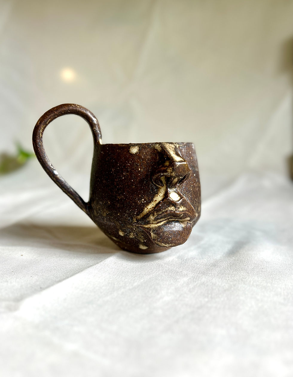 Snowy Mountain Lips Cup