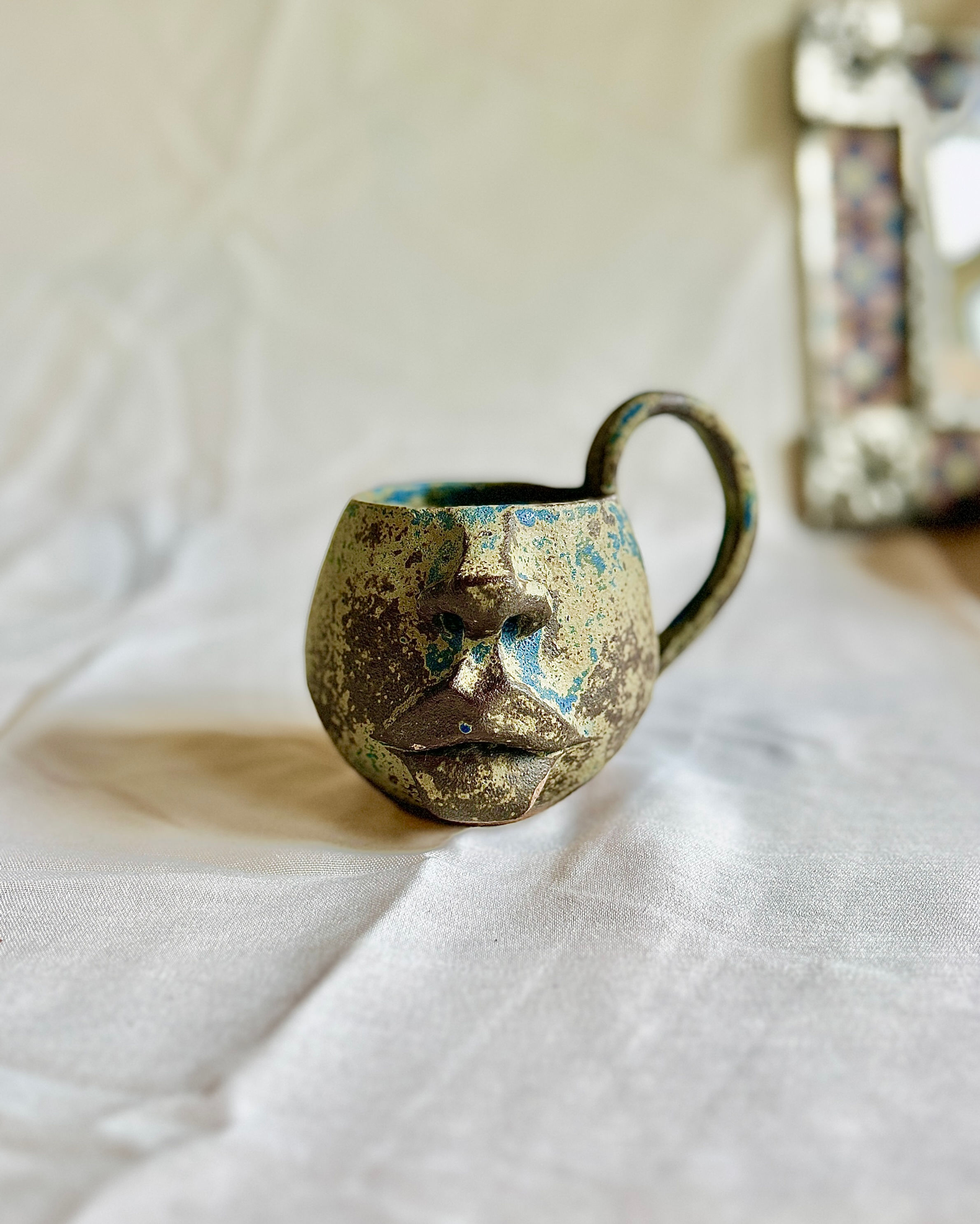 Fields of Blue Lips Cups