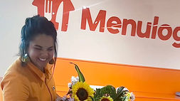 Facilitating a Still Life Oil Pastel drawing workshop at Menulog