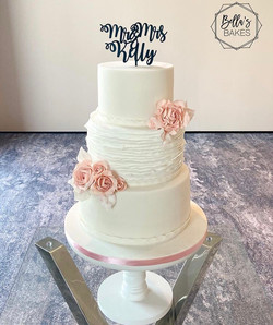 Flowers and frill detailing