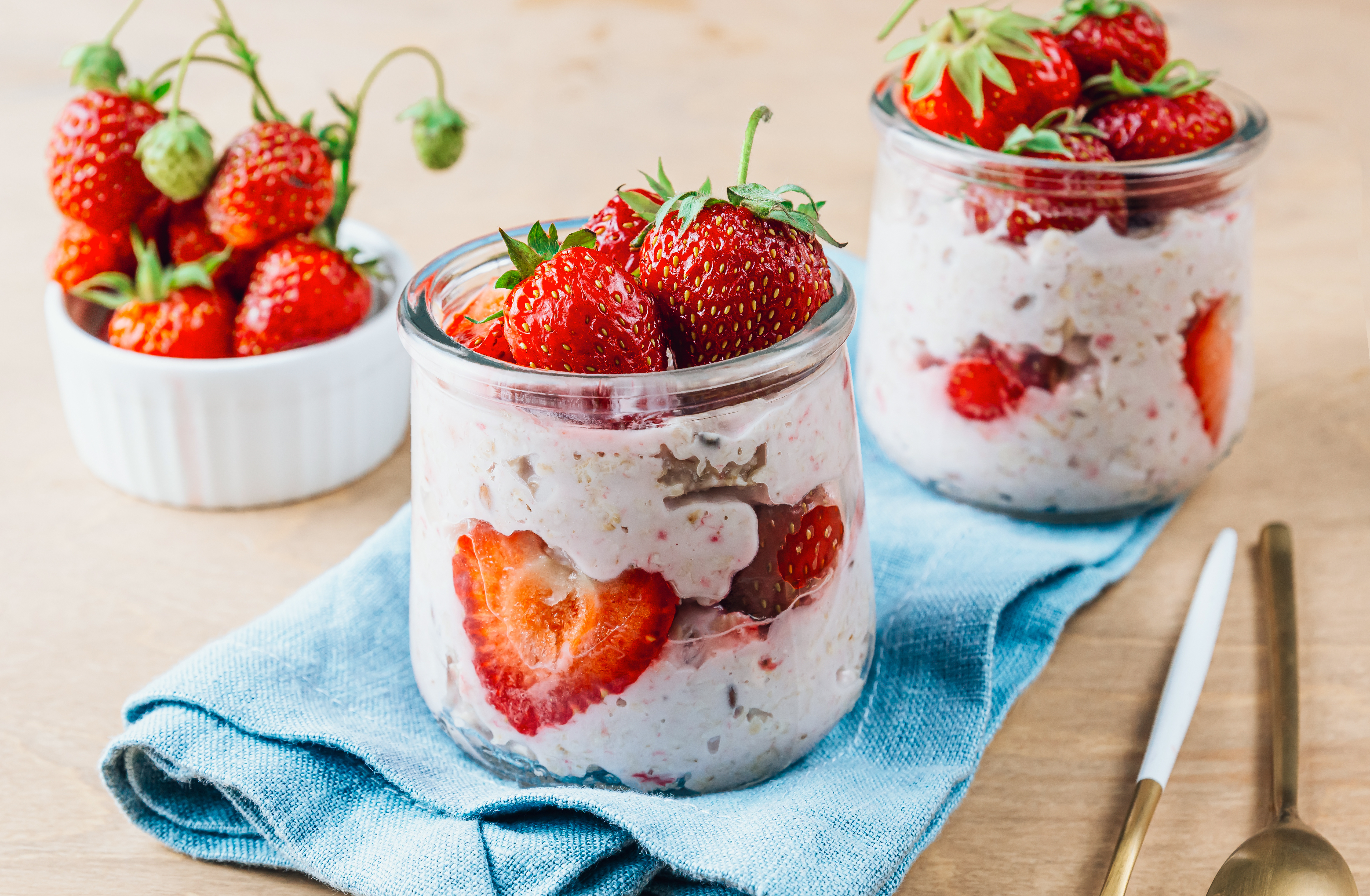 Strawberry Shortcake Overnight Oats