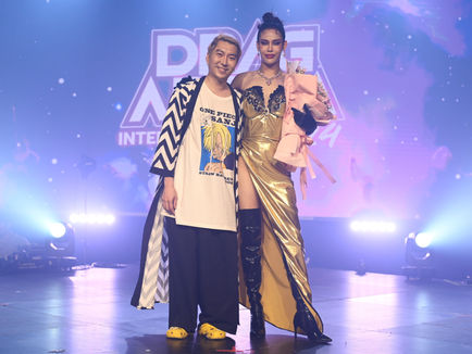 DRAG ARENA International battle!! ฟาดโชว์สุดมันส์แดร็กควีน “โยลันดา” เฉือนชนะ “ศรีราชา ฮ็อตซอส” ขึ้นตำแหน่ง DRAG MVPร่วมเป็นกระบอกเสียงให้ “ศิลปินแดร็ก” สู่สากลโลก