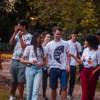 Cresce número de estudantes não-binários e transgêneros na Soul Bilíngue em 2022
