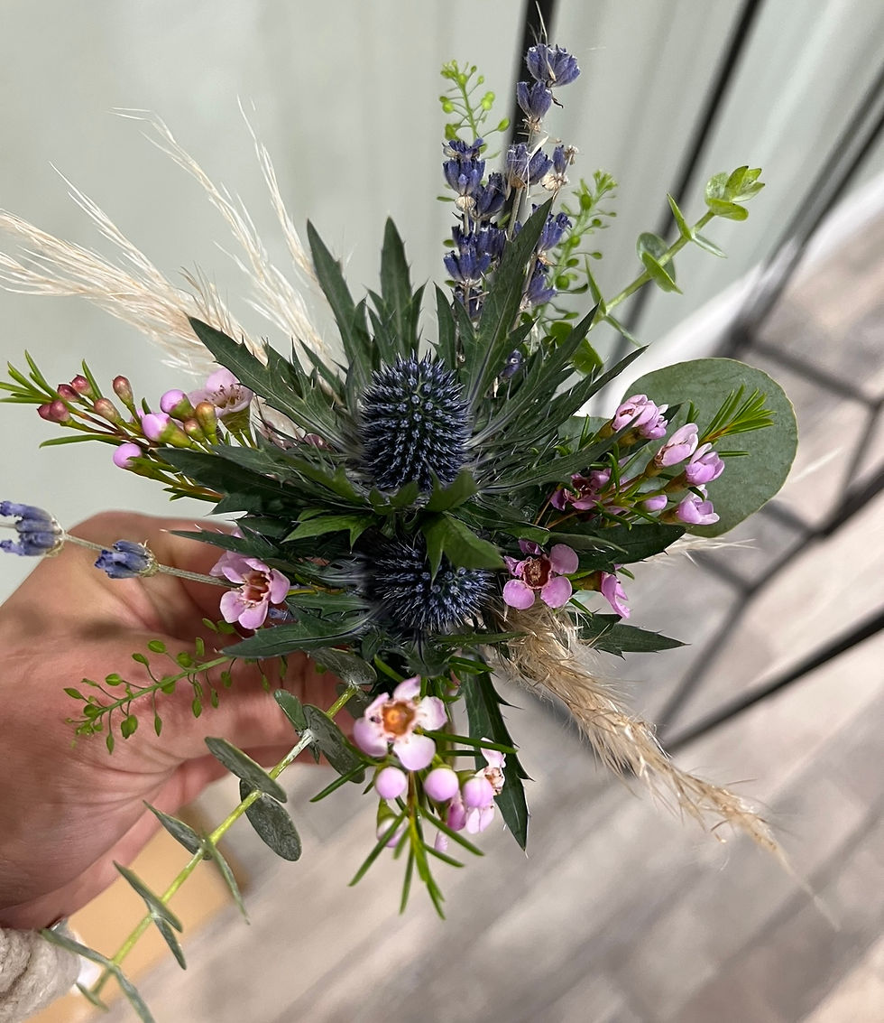 Willow and Wisteria Flowers wedding flowers 44 Grahams Road