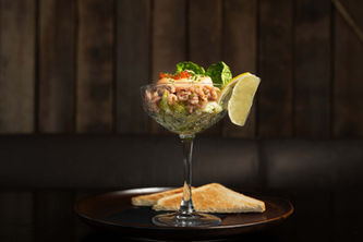 Garnalensalade in hoog glas
