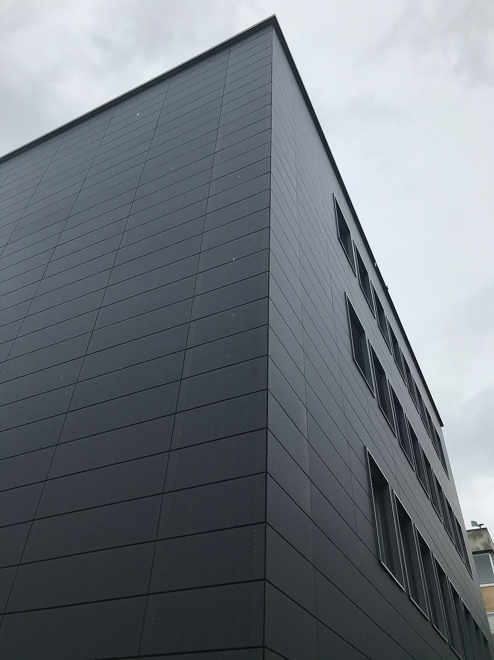 Miniature : Installation solaire photovoltaïque en façade