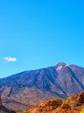 Vulkāna Teide ekskursija ar pacēlāju - panorāmas skats uz klintīm