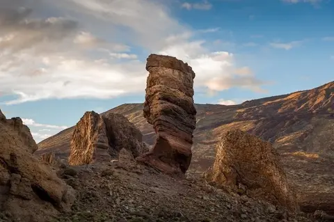 Экскурсия на вулкан Тейде с канатной дорогой — скалы Roques de Garcia