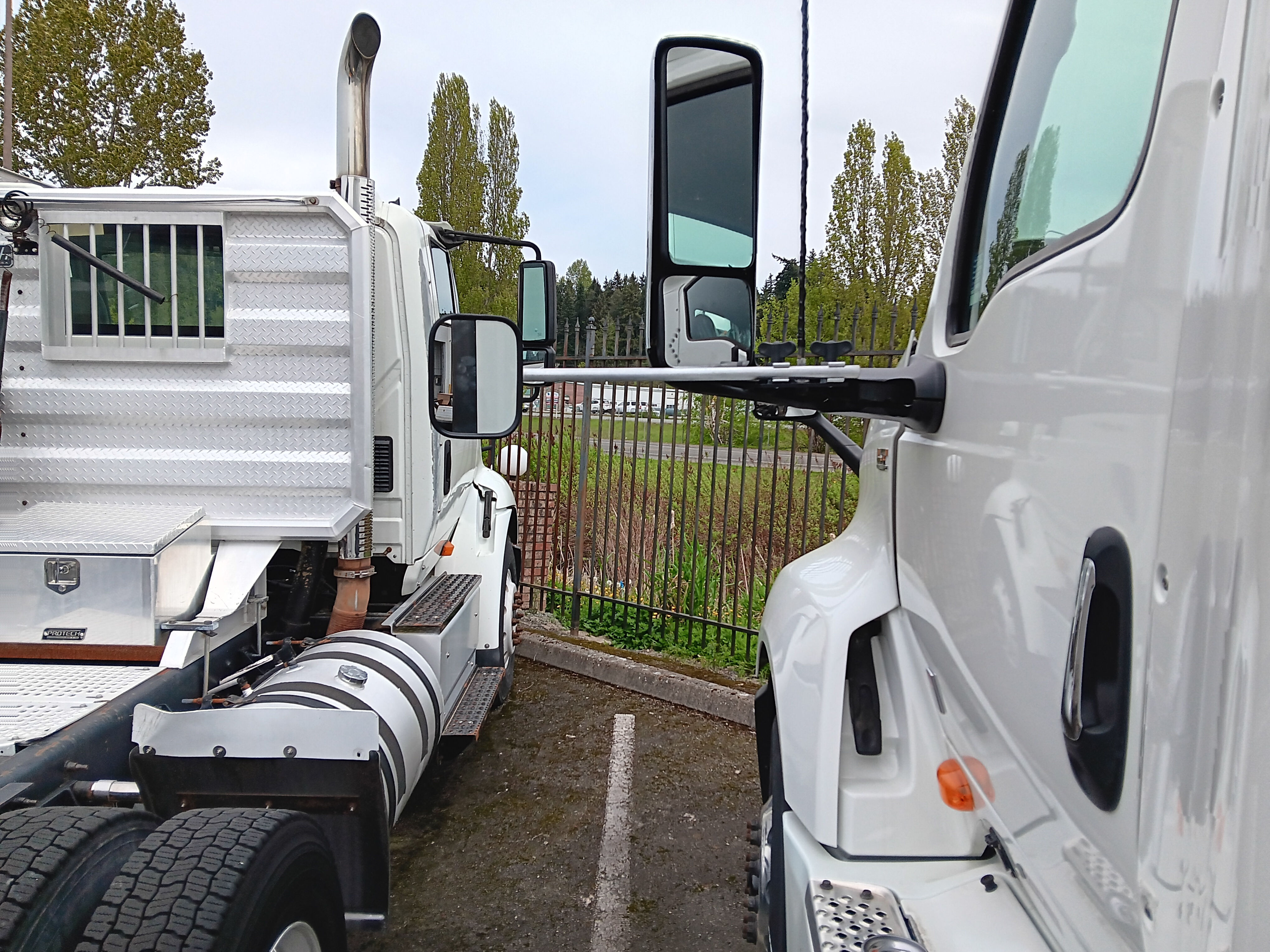 NEW - International LT Oversize Load Mirror Bracket Set