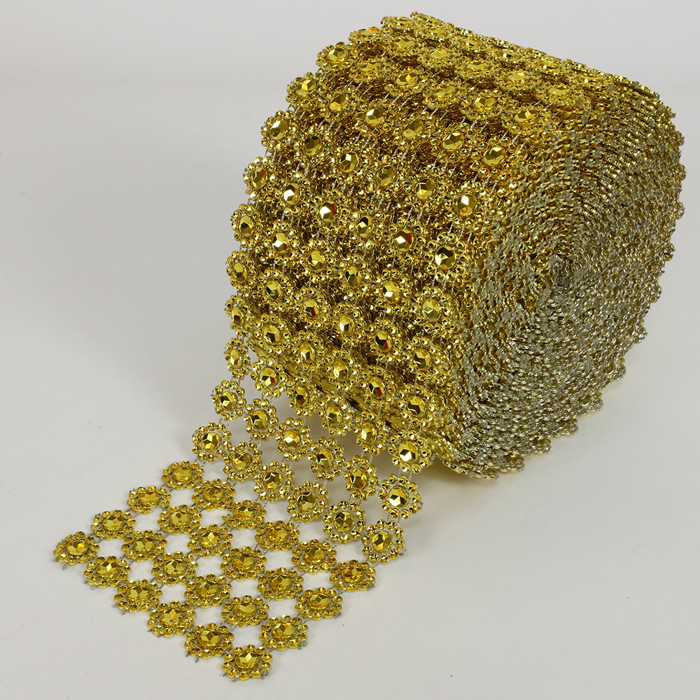 #5922-Gold Plastic Diamond Flower Mesh 3.75"x10FT $10.95