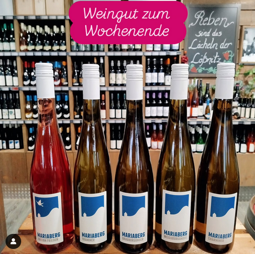 Fünf verschiedene Flaschen Wein vom Weingut Mariaberg