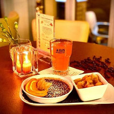 Lloyd's Café & Bar Dresden - Kaffee-Schoko-Crème Brûlée mit karamellisierten Rhabarber!