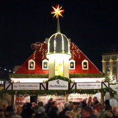 Weinkultur Hoflößnitz - Unser Bio-Glühwein jetzt auf den Weihnachtsmärkten genießen!