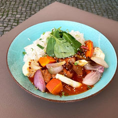 Neufneuf heute - Afritada !