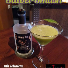 Wie schmeckt ein Salbei Smash? In Frank's Bar gibt's die Antwort!