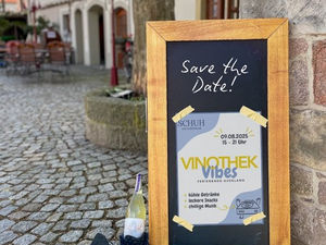 Sommermoment bei Wein & Musik – Vinothek Vibes am Weingut Schuh