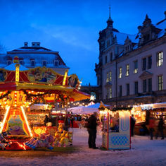 Romantischer Weihnachtsmarkt am Schloss ab 25.11.2022!