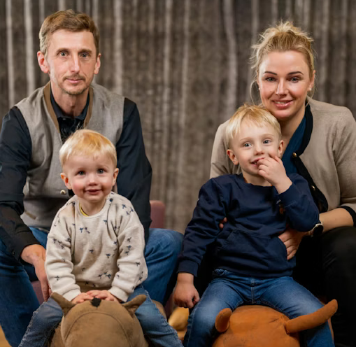 Familie Hagsteiner mit allen guten Landgutgeistern