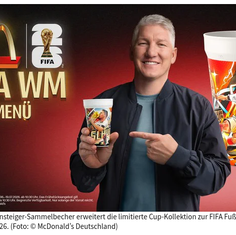 Der exklusive Schweinsteiger-Sammelbecher erweitert die limitierte Cup-Kollektion zur FIFA Fußball-Weltmeisterschaft 2026. (Foto: © McDonald’s Deutschland)