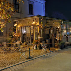 10 Jahre Bistro T1 im Kraftwerk Mitte Dresden: Wie aus einer alten Pförtnerloge ein Künstler-Hotspot wurde