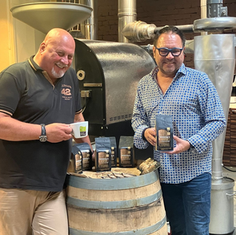 In Dresden werden aus Kaffeebohnen jetzt Whiskybohnen - Dresdner Whisky Manufaktur kooperiert mit Dresdner Kaffee und Kakao Rösterei
