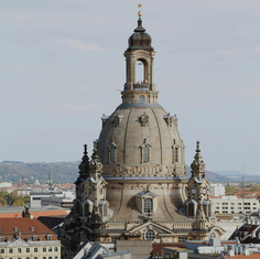 Von der Elbe auf die Leinwand: Wie globale Trends Dresdens Kultur und kulinarisches Angebot bereichern
