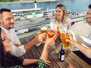 Radeberger Spezialausschank – Sommerfeeling mit Elbblick