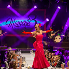Am 1. Dezember startet die Dinnershow „Moments“ erstmals in Dresden