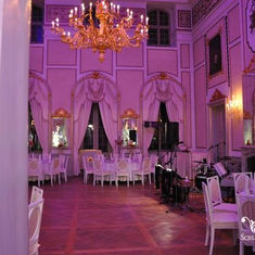 Ballnacht im Barockschloss läutet den Herbst ein