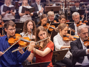 Viva la musica! – Wenn Nachwuchs und Philharmonie gemeinsam die Bühne erobern