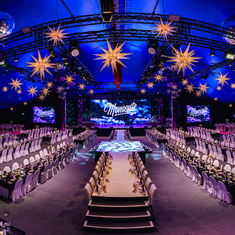 Premiere von Moments³