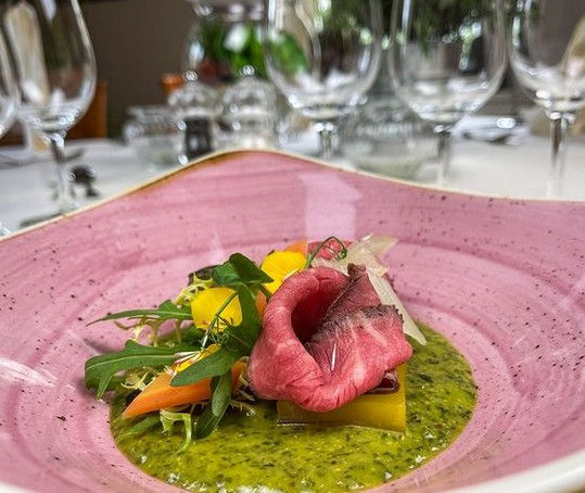 Roastbeef auf Steckrüben-Sockel!