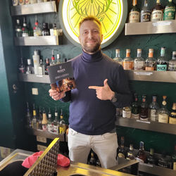 Sebastian Hering - Hugos Bar