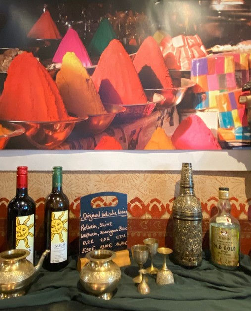 Restaurant Jaipur serviert Original indische Weine