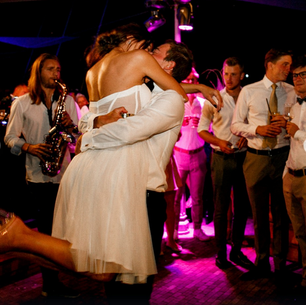 Heiraten am Elbufer: Große Gefühle im kleinsten Schlösschen der Stadt