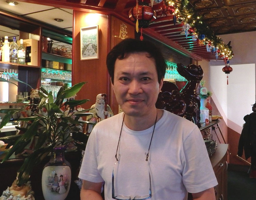 Phong La Quoc in seinem Restaurant. © Marcel Pochanke
