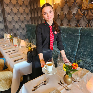 Gewinnt ein Valentinstags-Dinner im Carolaschlösschen 